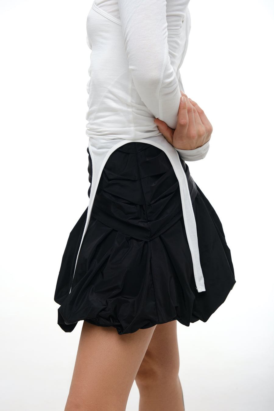Shu Mini Skirt in black