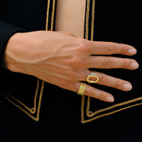 Pyramid Ring in gold