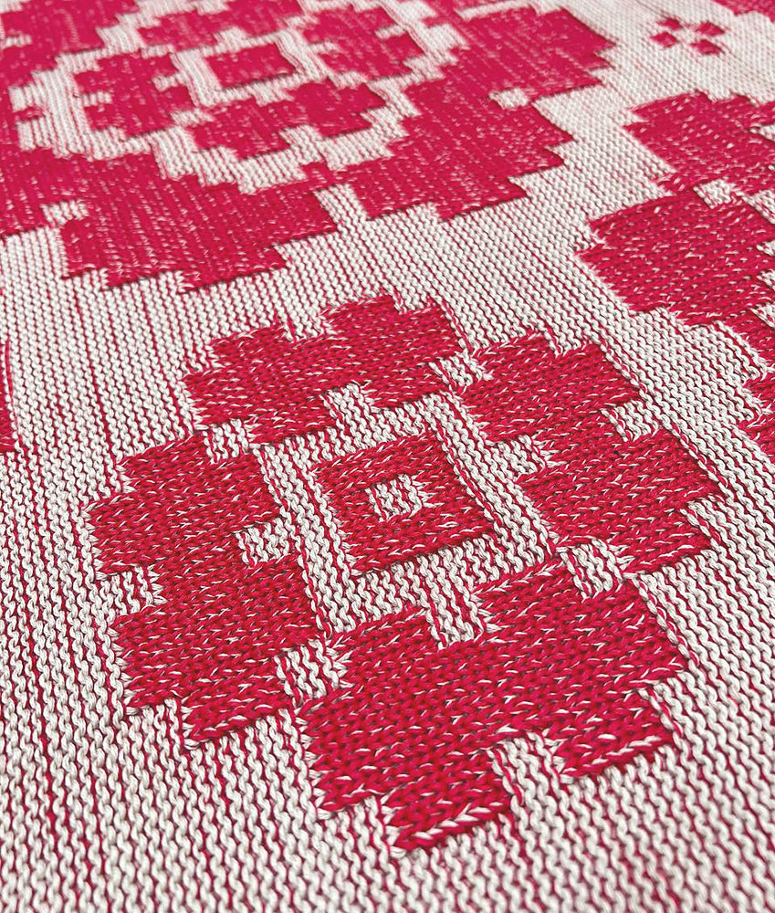 Blanket with birds and flowers in rust